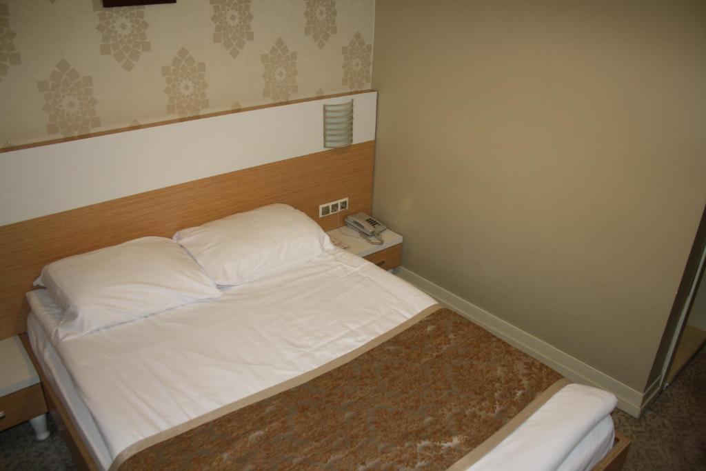 Esadas Hotel Erzurum Buitenkant foto